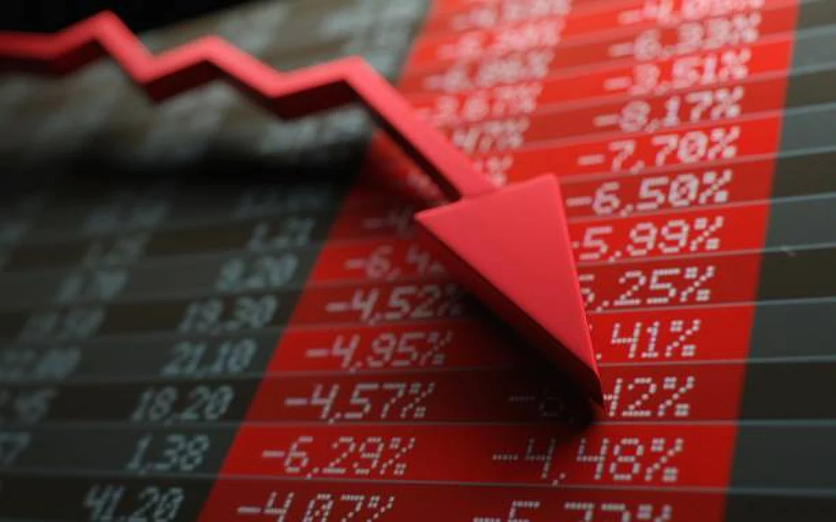 Share Market Updates: बेहतर शुरुआत के बाद लुढ़का बाज़ार, टॉप स्टॉक्स लाल रंग में बेहाल