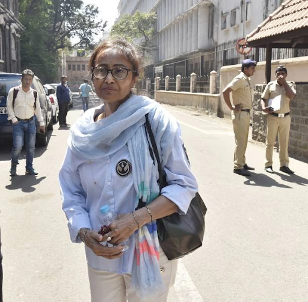 Jiah Khan's mother Rabiya Khan outside a court session