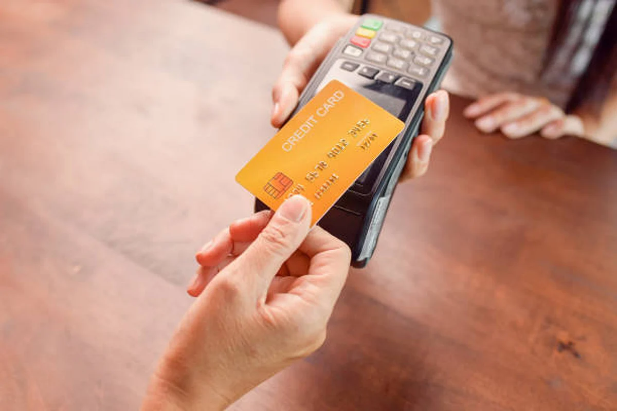 Credit Card New Rules: 1 जुलाई से लागू होंगे नए नियम, पढ़ें पूरी रिपोर्ट