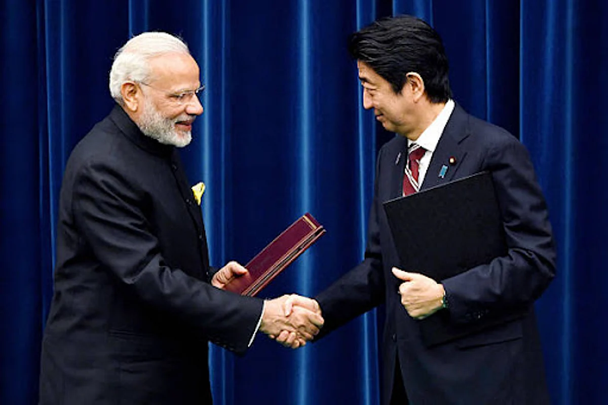 Narendra Modi in Tokyo: भारतीय प्रधानमंत्री ने शिंजो आबे को दी श्रद्धांजलि