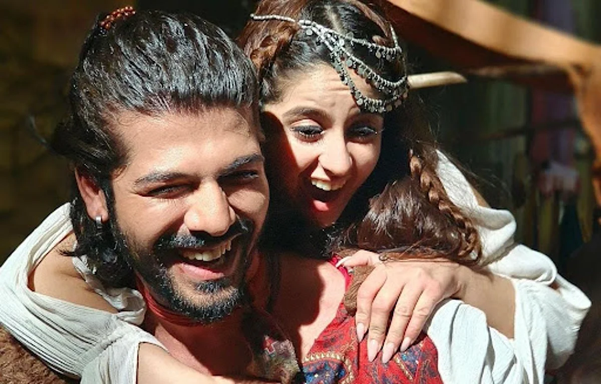 Tunisha Sharma to SSR: इन सेलेब्स के सुसाइड के बाद इनके पार्टनर पर लगे आरोप