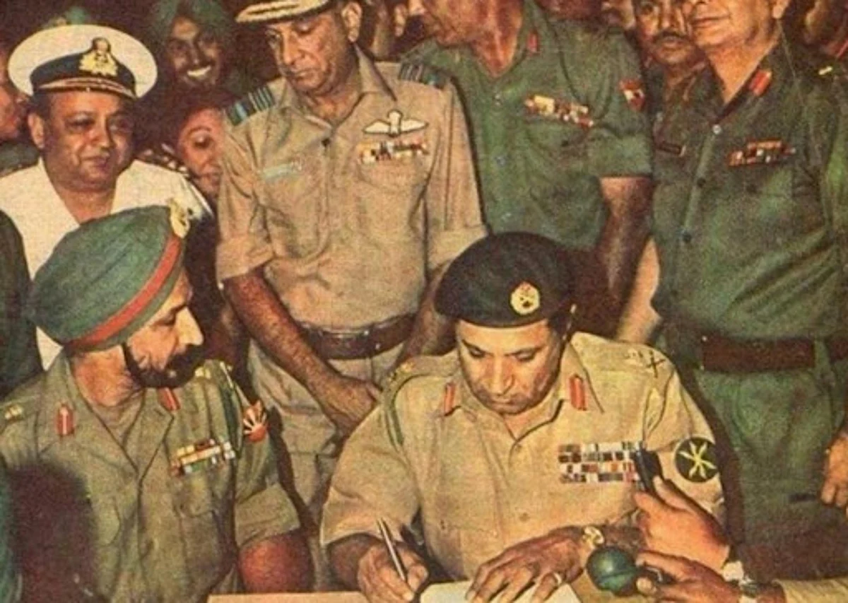 Vijay Diwas 2022: क्यों किया था पाकिस्तान ने किया आत्मसमर्पण?