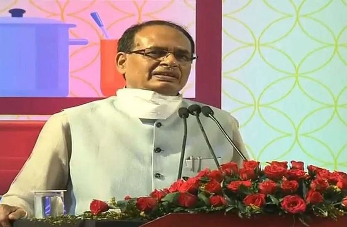 Shivraj Singh Chouhan Cancels Roadshow After Criticism : शिवराज सिंह चौहान ने रोड शो बीच में ही रोक दिया, भोपाल के लिए रवाना