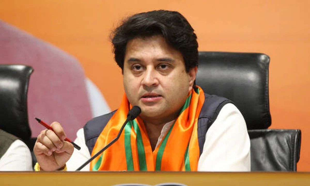 Jyotiraditya Scindia News: लोक सभा में आज मानसून सत्र के 8वें दिन पर एयरपोर्ट्स इकोनॉमिक रेगुलेटरी विधेयक में संशोधन पेश करेंगे
