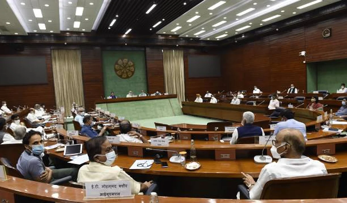 Monsoon Session News: आज फिर गुंज सकता है, पेगासस रिपोर्ट्स का मामला