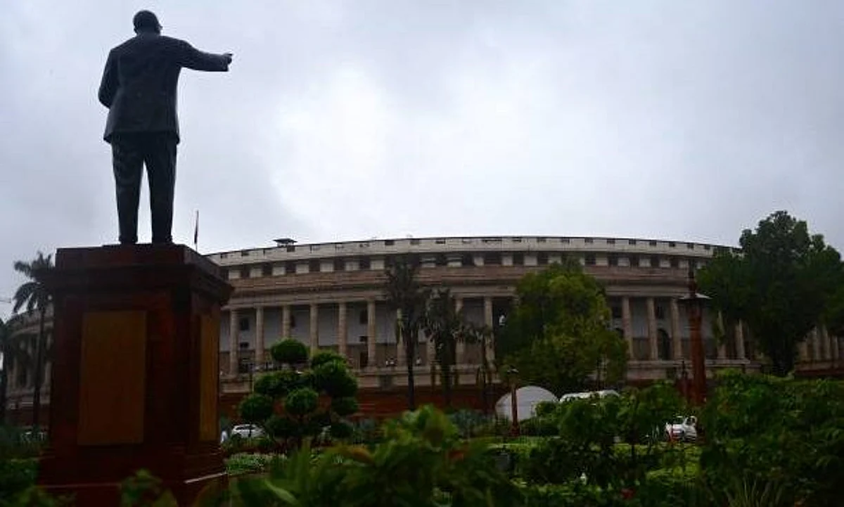Monsoon Session Updates: संसद में आज होगी OBC से संबंधित विधेयक पर चर्चा, विपक्ष ने की समर्थन देने की बात