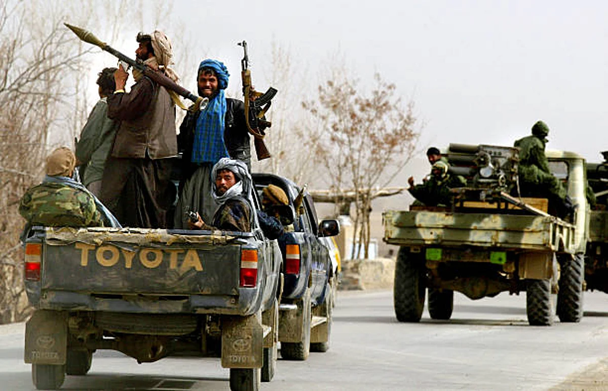 Taliban: कैसे एक आतंकवादी संगठन ने Afghanistan पर किया कब्जा, जानिए पूरा इतिहास