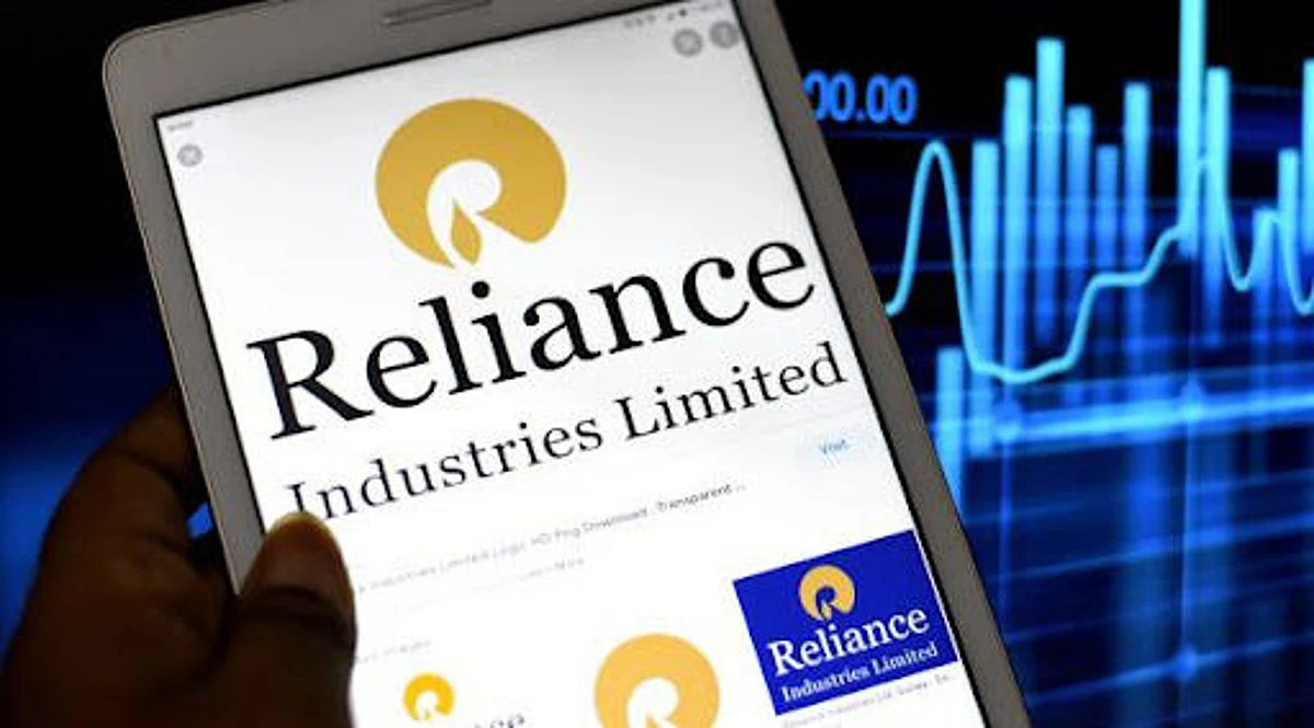 Reliance Industries Limited: 500 रुपए से शुरू हुई कंपनी ने ऐसे तय किया करोड़ों रुपए तक का सफर