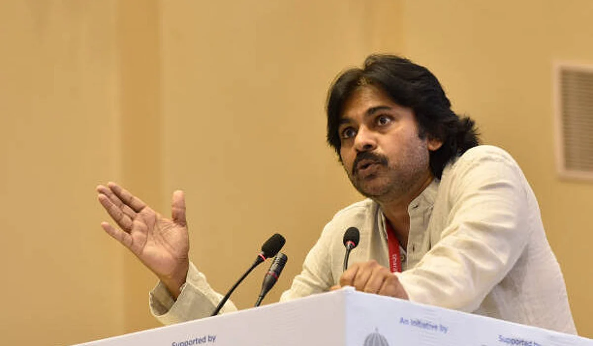Pawan Kalyan News: पुलिस ने जनसभा करने की नहीं दी अनुमति
