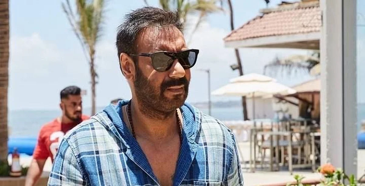 Ajay Devgn 30 Years in Bollywood: फिल्मों में 30 साल पूरे होने पर सेलेब्स ने दी बधाई