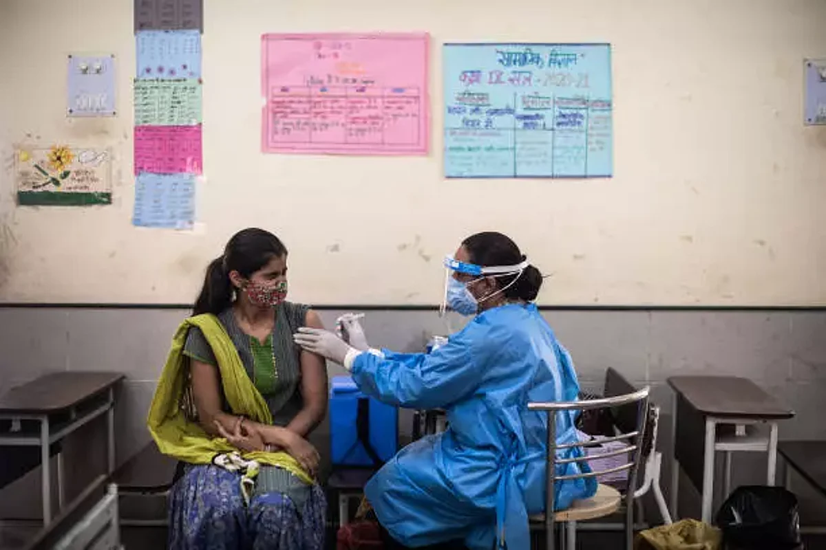 Covid-19 India: सामने आए संक्रमण के 12,514 नए मामले, मौत का आंकड़ा 250 के पार