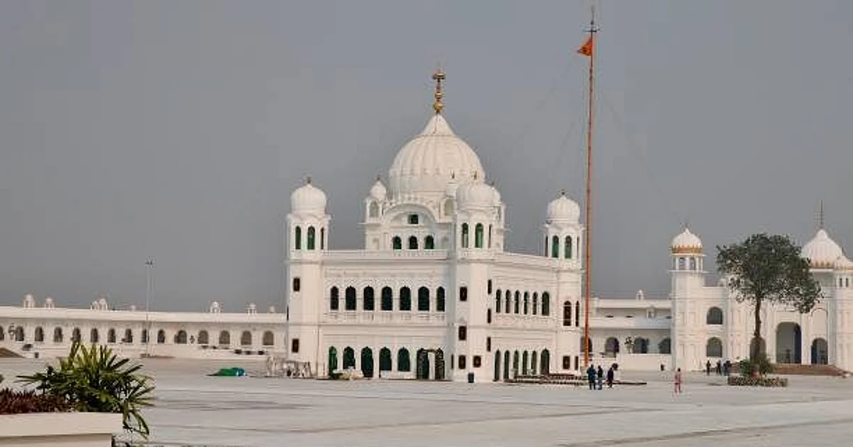 Kartarpur Sahib News: गुरुद्वारा परिसर में फोटोशूट कराने पर क्यों हुई इस माॅडल की आलोचना?