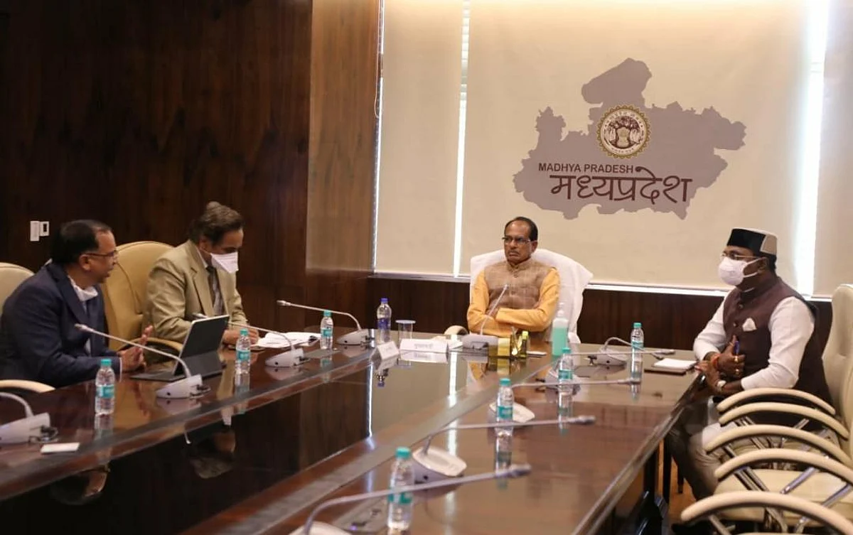 Madhya Pradesh News: नए साल का जश्न फीका, प्रदेश में लगा रात्रि कर्फ़्यू