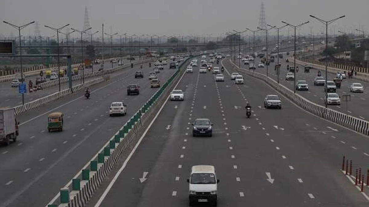Expressways in India: इन बेहतरीन एक्सप्रेसवे के साथ घंटो के सफ़र को करें मिनटों में पूरा