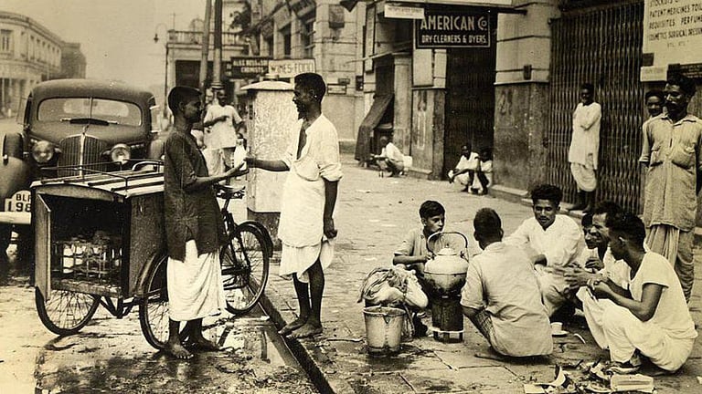 Exploring the Allure of Vintage Photography: Uncovering the Charm of a Bygone Era Exploring the Allure of Vintage Photography: Uncovering the Charm of a Bygone Era