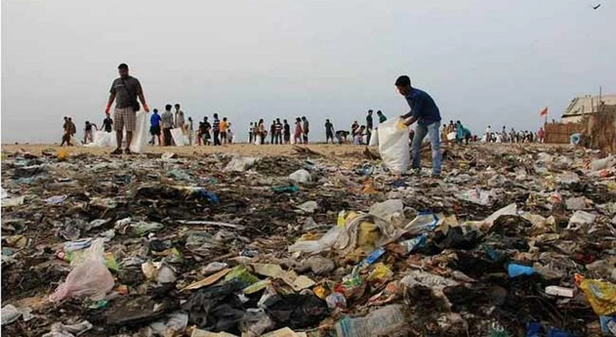 5000 Volunteers In Chennai Get Ready For India’s Largest Beach Clean-up Tomorrow