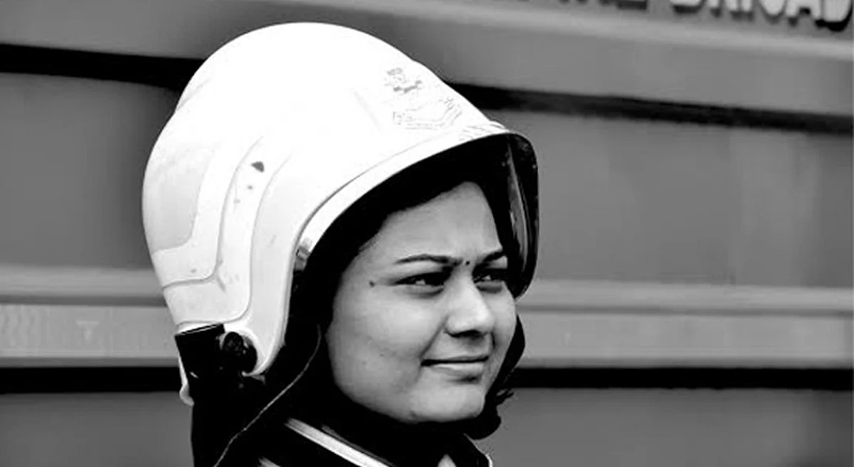 Addressing Female 'Shakti' Through One Photographer's Monochromatic Lens