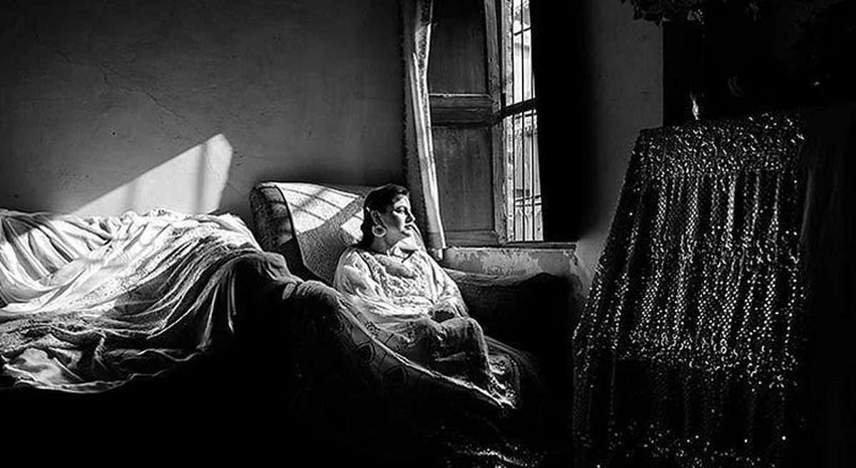 Meet Lucknow’s Dwindling ‘Badla’ Community Through This Powerful Photo Story