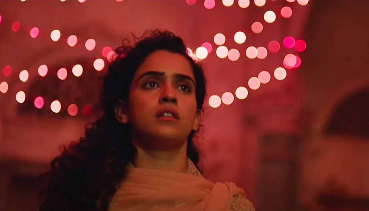 Film Review: Pagglait (Crazy)