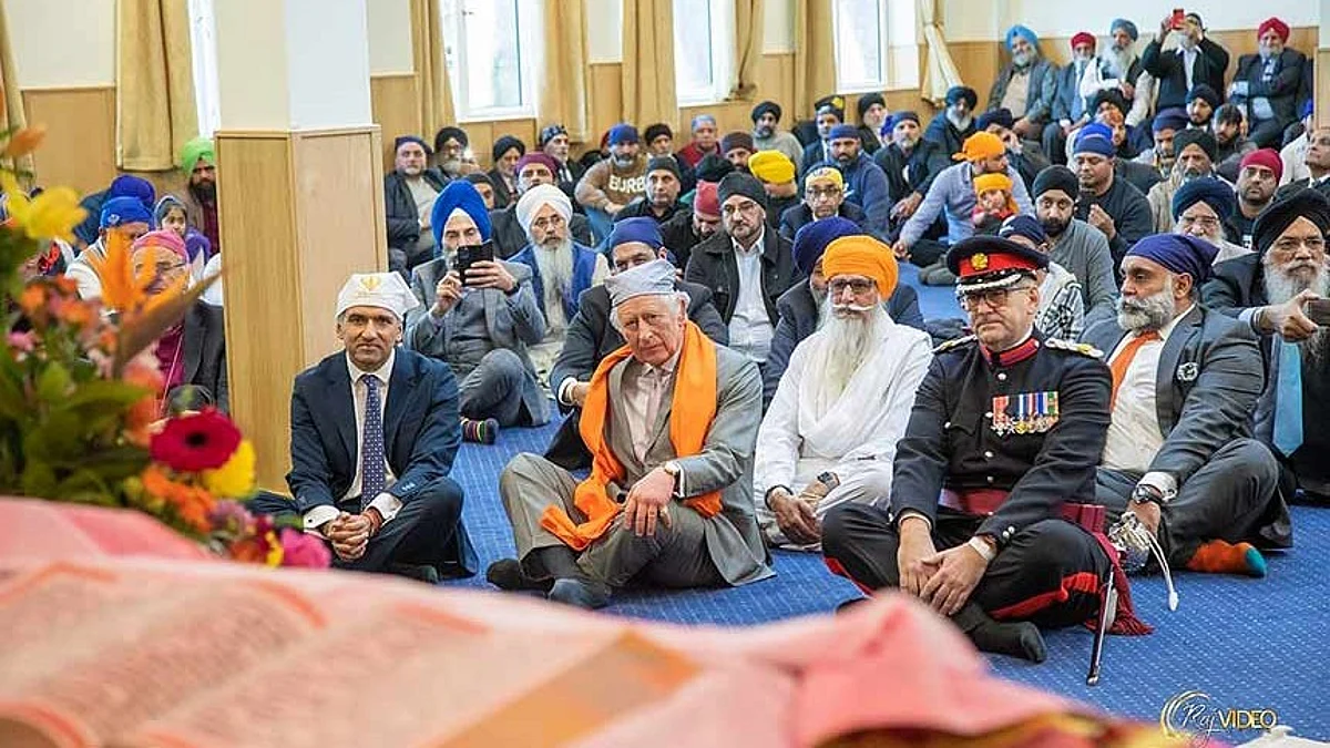 King Charles joins kirtan at new Guru Nanak Gurdwara in Luton