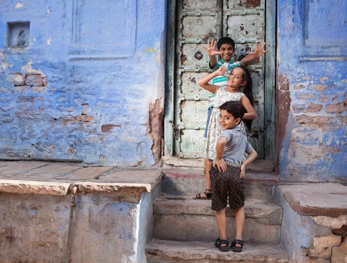 Making sustainable living commonplace