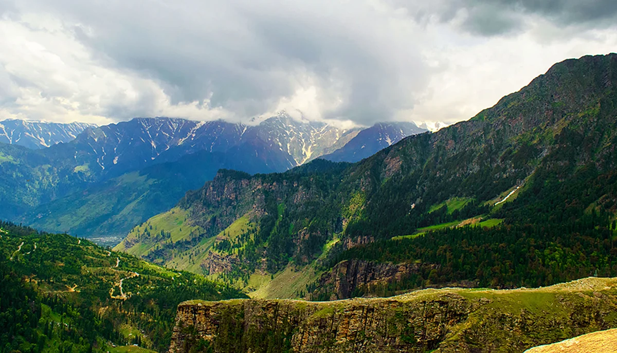 Himachal Pradesh: Favoured by Gods and industry