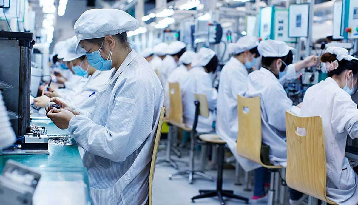 A lockdown in China can cause supply chain disruptions