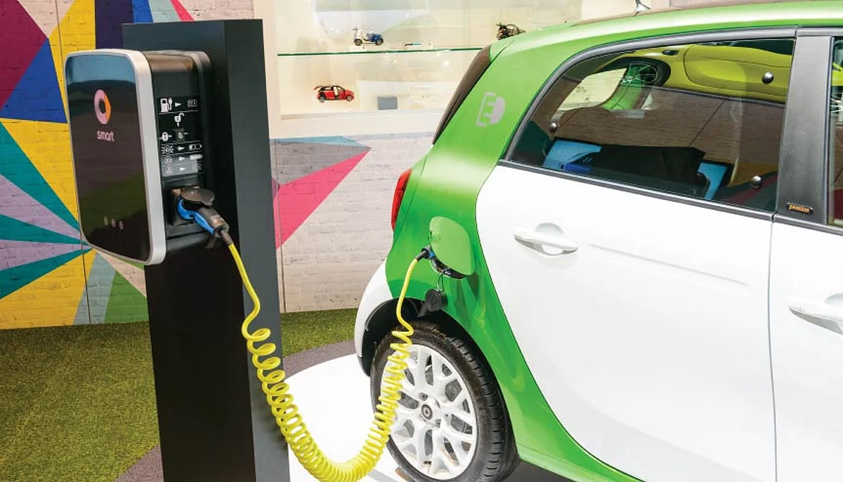 Sodium-ion based battery technologies: An alternative to existing solutions