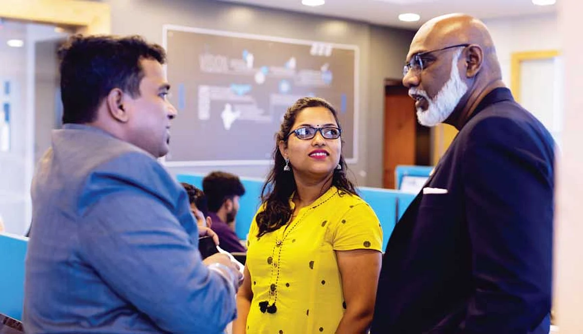 Corporate honchos bet big on Indian start-ups