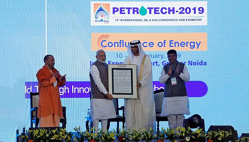 Indian PM Narendra Modi felicitates Sultan Ahmed Al Jaber, UAE Minister of State and the Abu Dhabi National Oil Company (ADNOC Group) CEO, with India′s Oil Minister Dharmendra Pradhan (R) and Uttar Pradesh CM Yogi Adityanath. The contours of energy trade relations between India and the GCC states have undergone a fundamental transformation in the past few years.