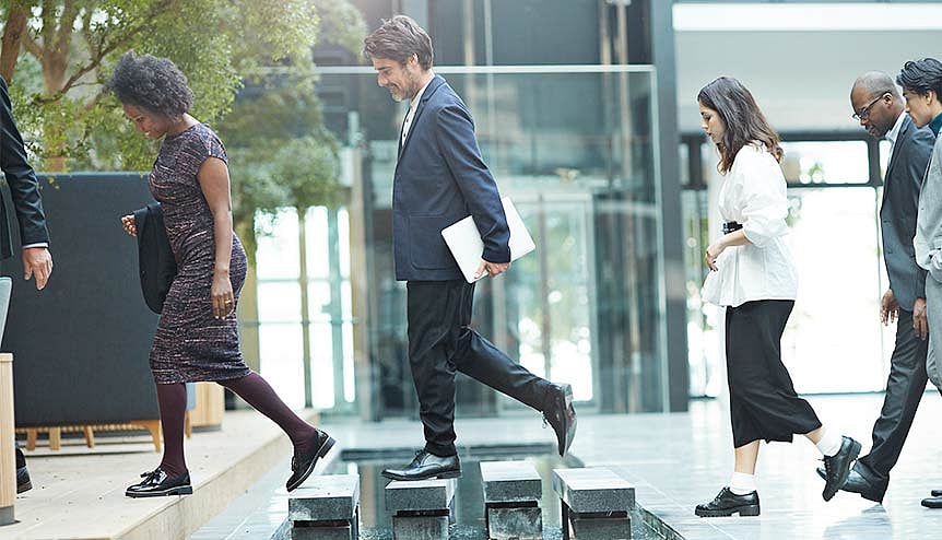 Walking to work may be better than just a casual stroll