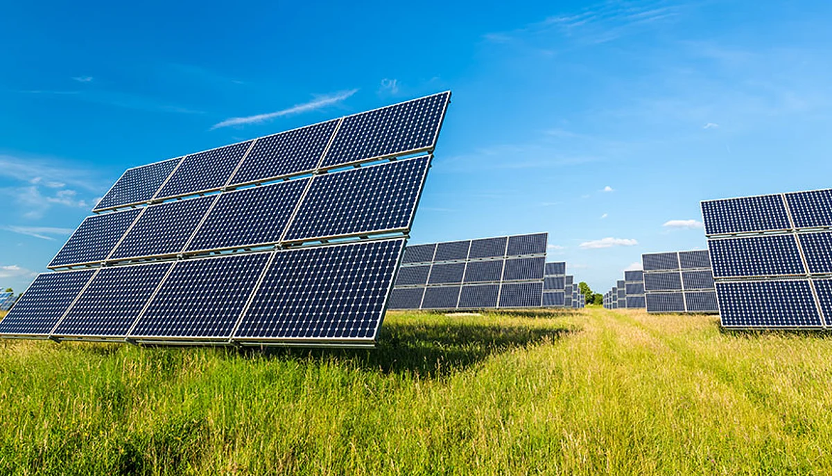Solar power: One bright spot on Indias economic horizon