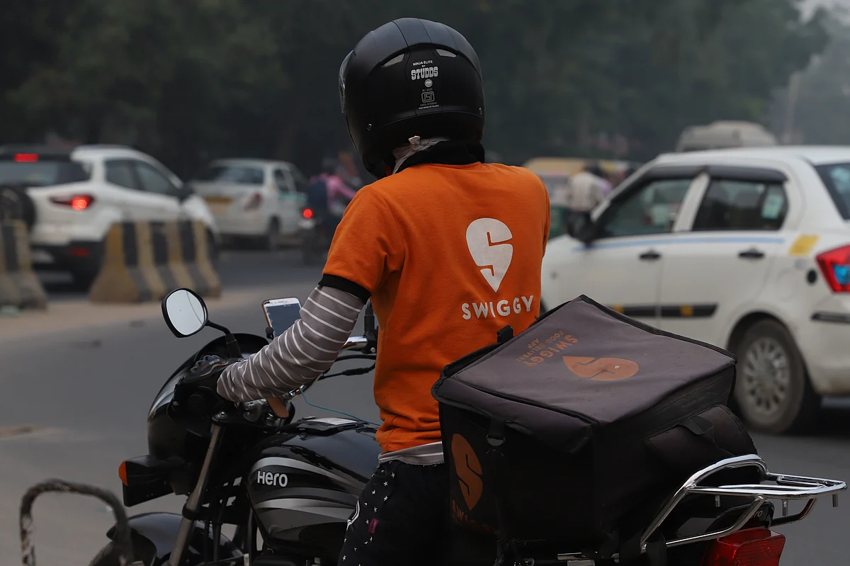 Japanese investment giant SoftBank put a massive bet on India’s food delivery market, with Swiggy closing a $1.25 billion financing round.