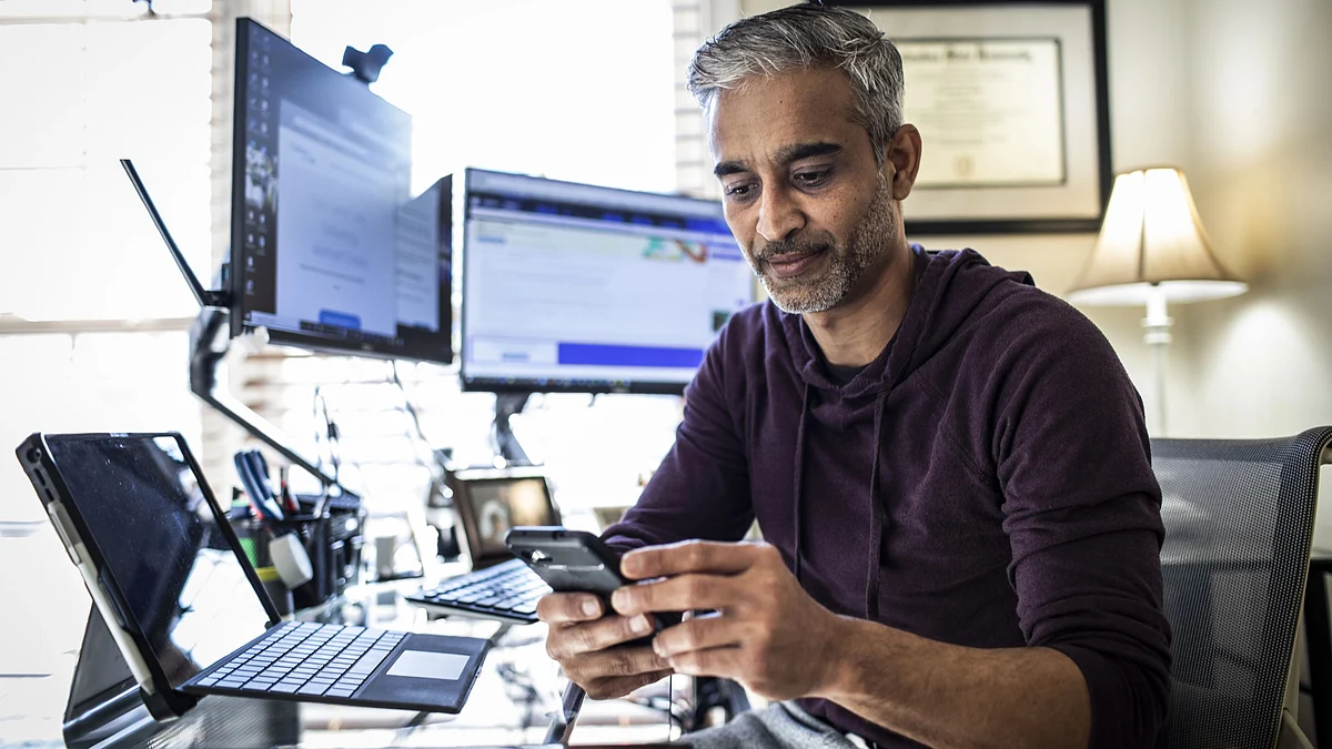 A recent report found that while Covid-19 has rapidly accelerated new ways of working, the world's 'technology hubs' are here to stay although they may not be in Silicon Valley.