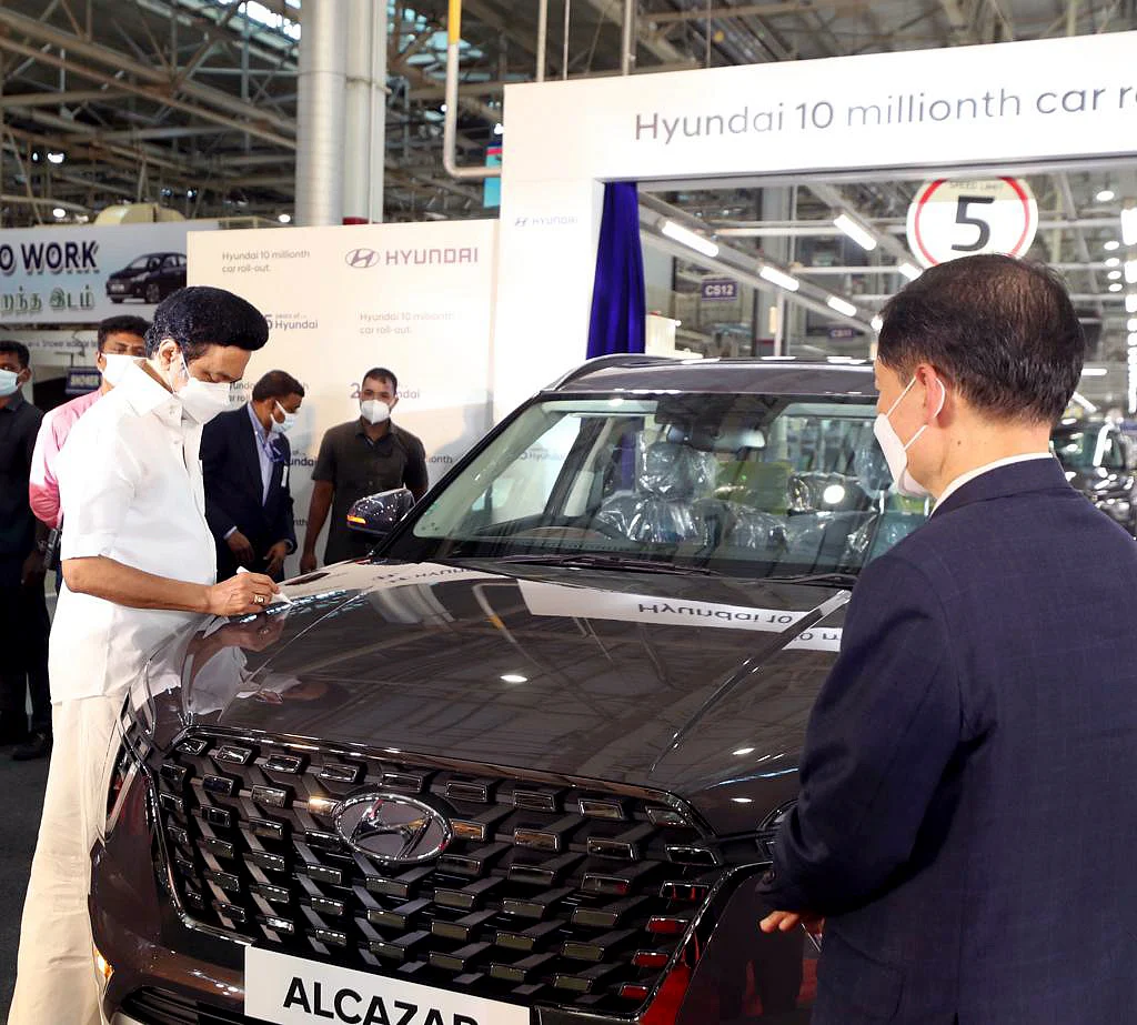 Tamil Nadu chief minister MK Stalin oversees the rollout of Hyundai’s 10-millionth car from its factory in Sriperumbudur. The Indian auto sector had a decent export report card despite the restrictions brought about by the pandemic and lockdown.