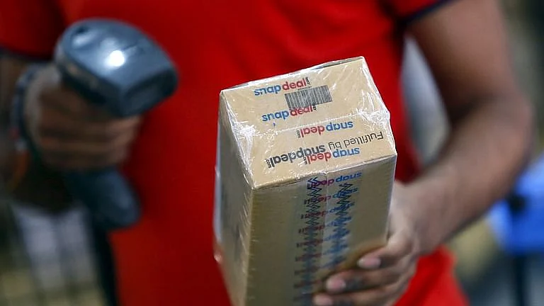 Several Indian e-commerce companies are reducing plastic packaging replacing it with sustainable, biodegradable alternatives.