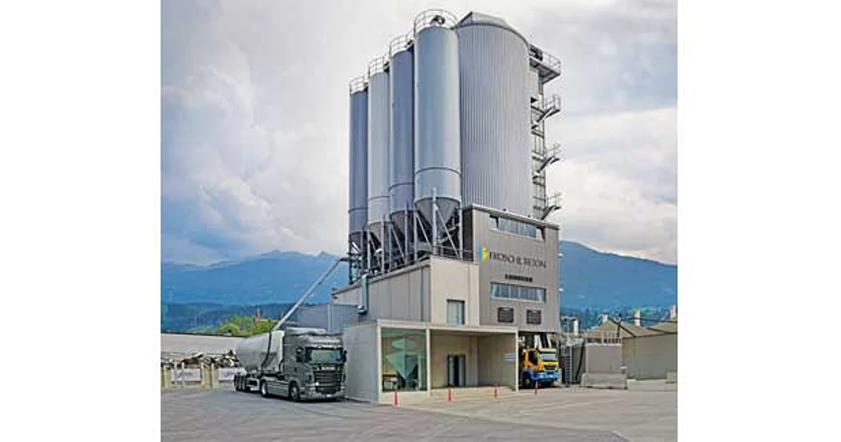 State-of-the-art concrete mixing tower from Liebherr