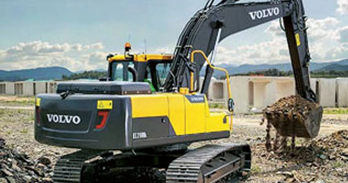 New crawler excavator
