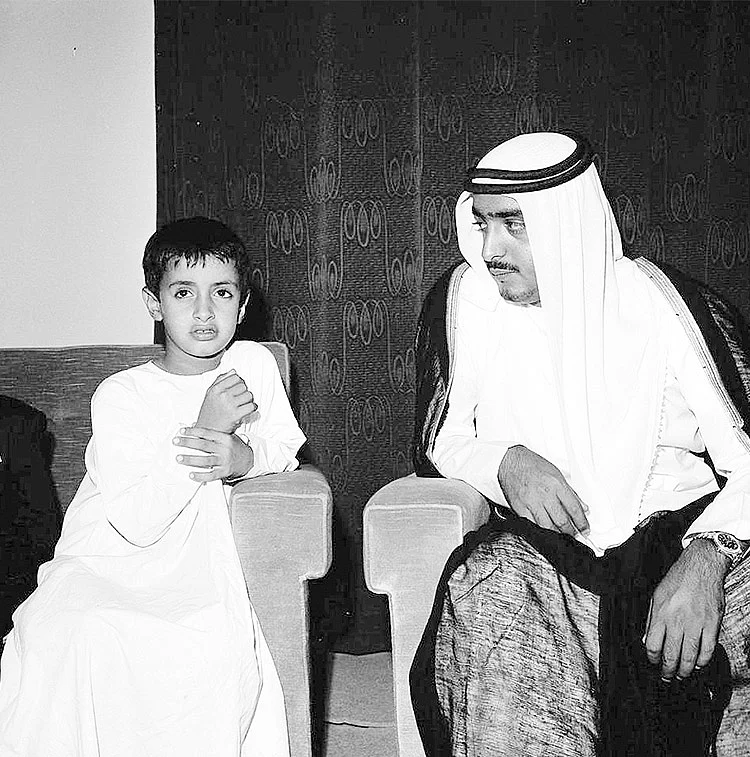 Sheikh Mohamed Bin Zayed takes advice from Sheikh Khalifa.