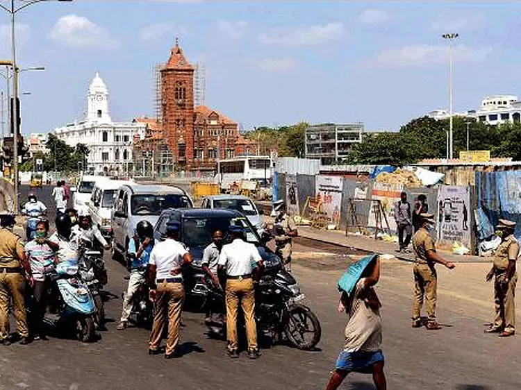 ஊரடங்கில் தளர்வு: சிறுமிக்கு வன்கொடுமை.. கர்ப்பிணி மீது அத்துமீறல்.. இயல்பு நிலைக்கு திரும்பியதா தமிழகம்?