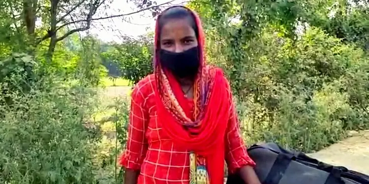 “தந்தையை பின்னால் வைத்து 1,200 கி.மீ சைக்கிள் ஓட்டிய சிறுமி” - ஊரடங்கு வாழ்வில் நெகிழ்ச்சி சம்பவம்!