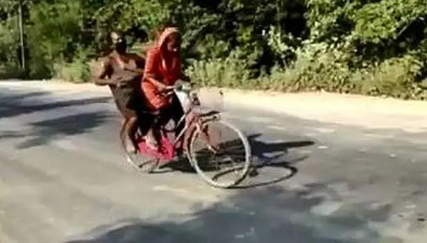 “தந்தையை பின்னால் வைத்து 1,200 கி.மீ சைக்கிள் ஓட்டிய சிறுமி” - ஊரடங்கு வாழ்வில் நெகிழ்ச்சி சம்பவம்!