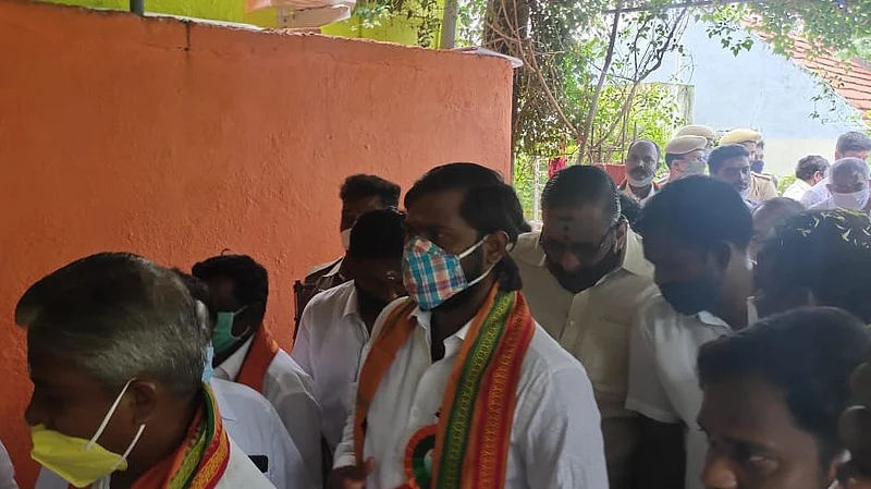 “ரவுடிகளை கட்சியில் சேர்த்து தமிழகத்தை கலவர பூமியாக மாற்ற பா.ஜ.க திட்டம்” : மக்கள் ஒற்றுமை மேடை கண்டனம்!
