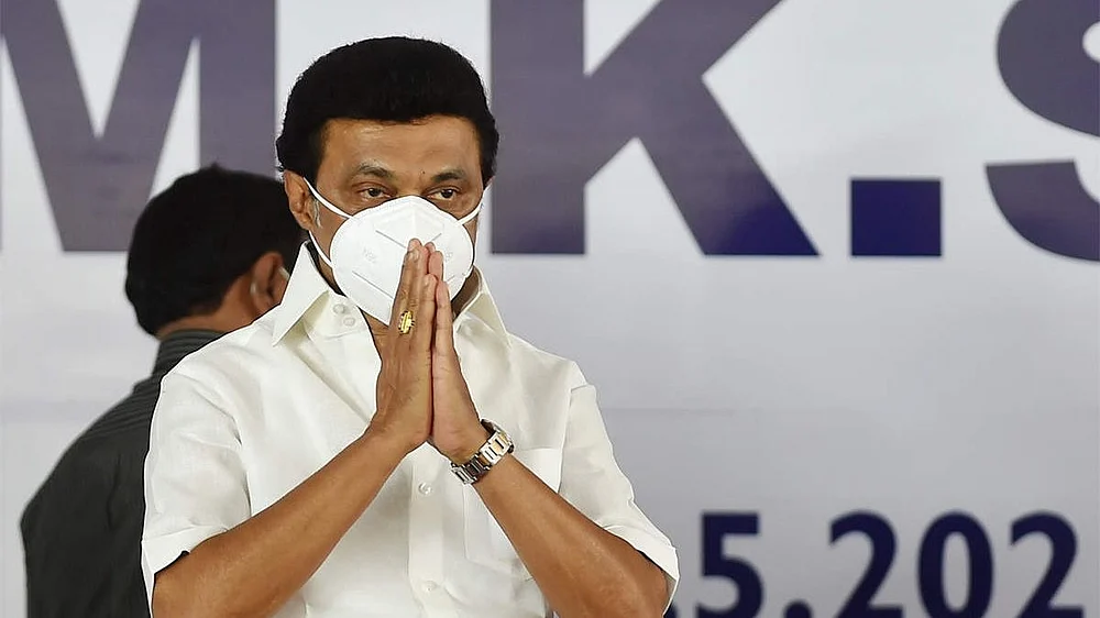“முத்தான முதல் 30 நாட்களில் முதலமைச்சர் மு.க.ஸ்டாலின் செய்த சாதனைகள்..!” : சிறப்பு செய்தி தொகுப்பு !