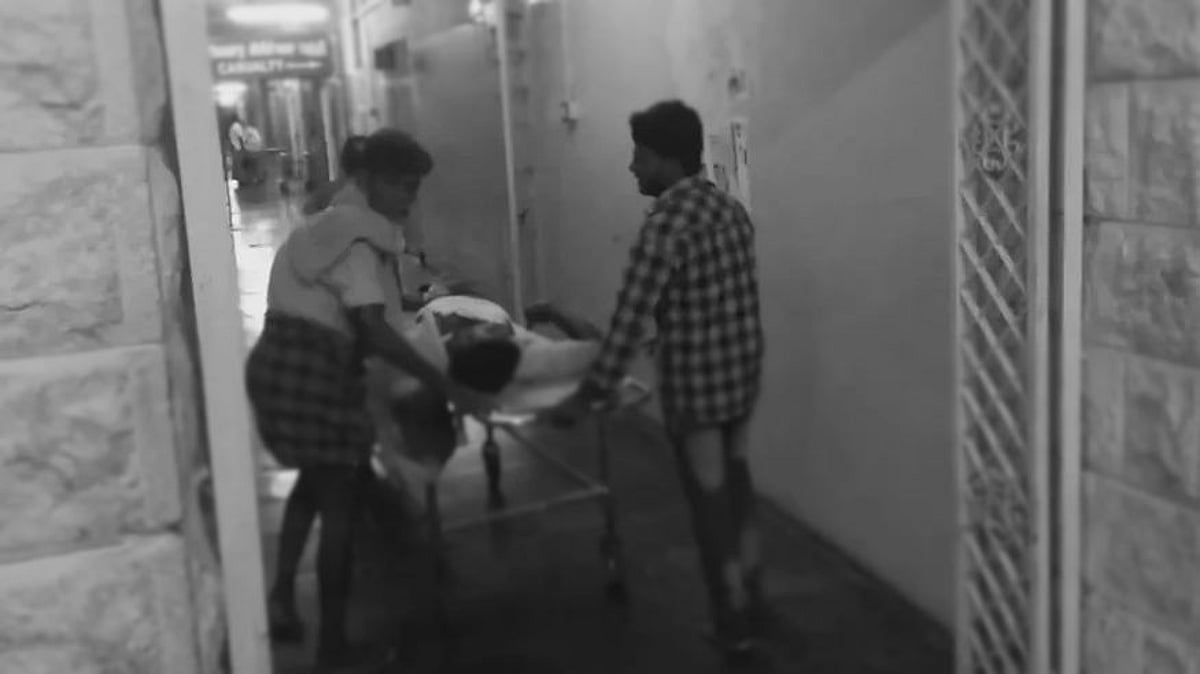 80 வயதில் இரண்டாவது திருமணம்? - சொத்துக்காக தந்தை தலையை துண்டாக்கிய மகன் : பகீர் சம்பவம்.. பின்னணி என்ன?