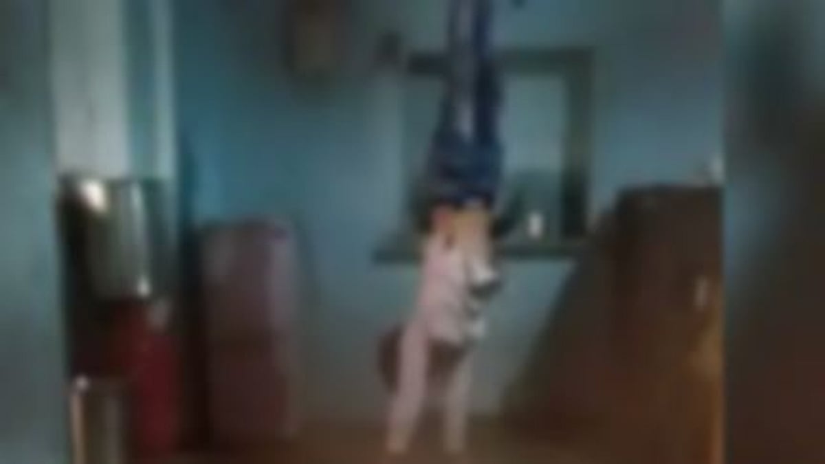 வீட்டுப்பாடம் செய்யாத மகனை மின்விசிறியில் கட்டித் தொங்க விட்ட கொடூர தந்தை : ராஜஸ்தானில் பகீர் சம்பவம்!