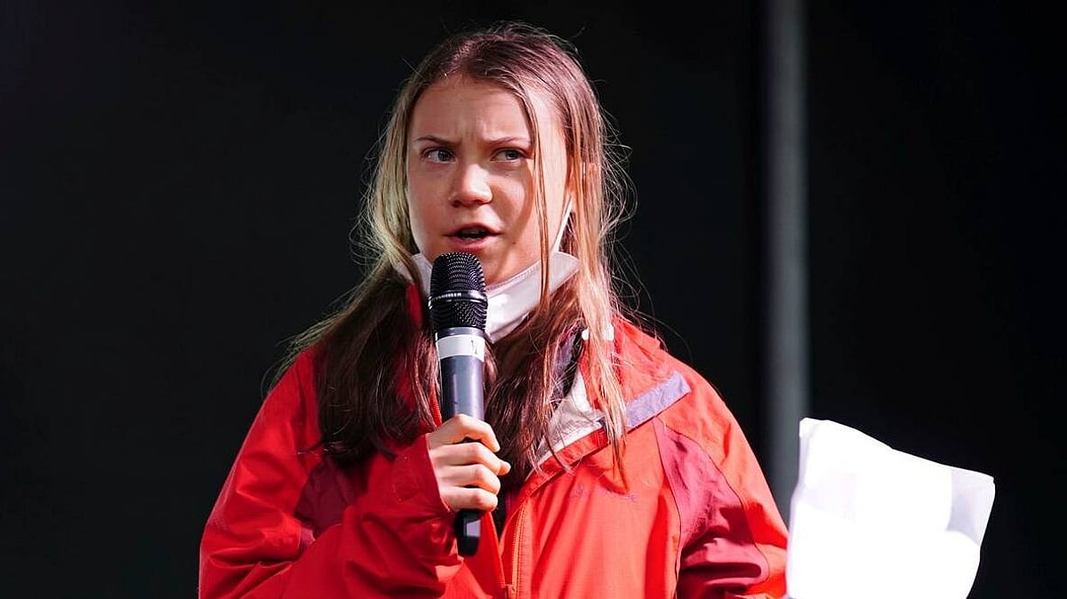 “உங்கள் வெற்று பேச்சால் கிளாஸ்கோ மாநாடு தோல்வியடைந்துவிட்டது” : உலக தலைவர்களை சாடிய 
 கிரெட்டா துன்பர்க்!