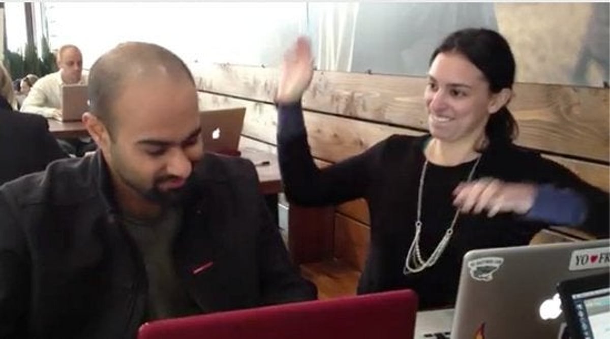 Facebook பார்த்தால் ‘பளார்’... அறைவதற்கு ஆள் வைத்து சம்பளம் கொடுத்த CEO... இது என்ன கதை தெரியுமா?