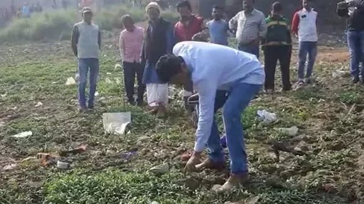 குப்பையில் கிடந்த டிபன் பாக்ஸ் வெடித்ததில் சிறுவன் பலி... பீகாரில் தொடரும் குண்டுவெடிப்பு சம்பவங்கள்!