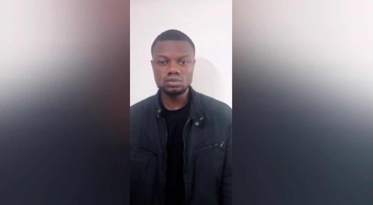 கப்பல்ல கொண்டு வரனும் ரொம்ப செலவாகும்: ஆப்பிரிக்க இளைஞரின் வலையில் சிக்கிய ராணுவவீரர்; தேனி போலிஸ் அதிரடி